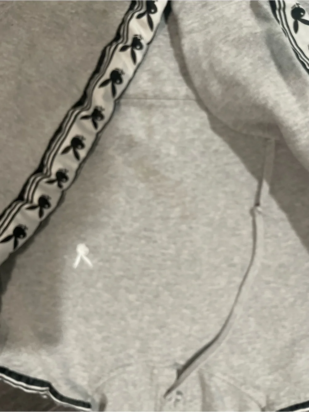 PLAYBOY Gray Mens Hoodie with Black Logo Trim Size Small